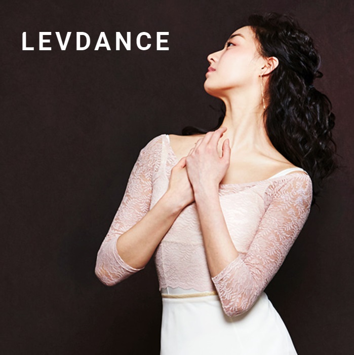 【 LEVDANCE / レヴダンス 】<br>バレエ  トップス  レース  オフショルダー